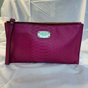 MICHAEL Michael Kors Magenta Python-Embossed Wristlet Clutch